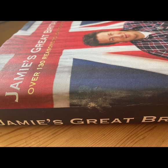 Jamie’s Great Britain Cookbook 2011 - Picture 8 of 8